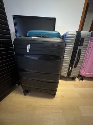 Maletas de viaje negras lea la descripción