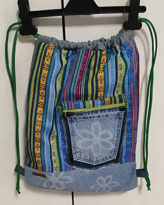 Mochila artesanal de cuerdas