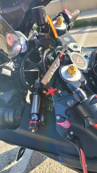 Yamaha R6 2005 Negra