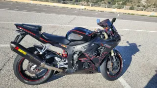 Yamaha R6 2005 Negra