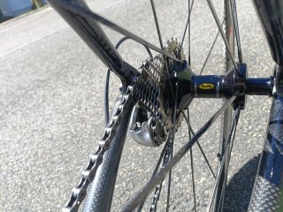 Bicicleta de carbono BH