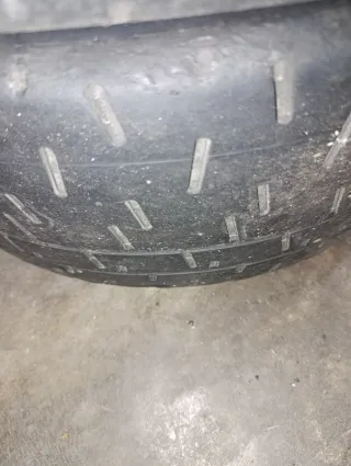 Slicks D-Mack 225/40 "18