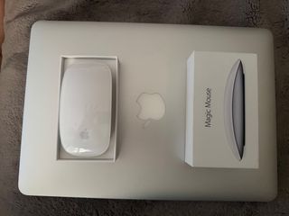 MacBook Air 13 Plata practicamente nuevo!!