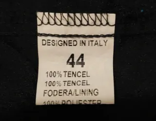 Vestito tubino in pizzo nero