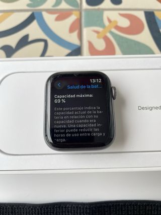 Apple Watch S4 44mm + Correa Nike