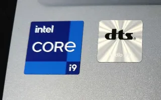 Portátil  i9-13900HK , 32GB RAM Nuevo con GARANTÍA