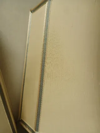 Coppia Lampade Vintage con Figure dal piedistallo