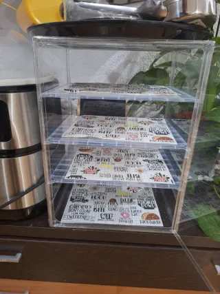 Vitrina expositora de metacrilato