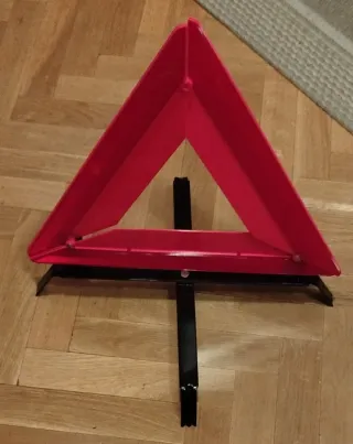 Triángulos de emergencia para coche