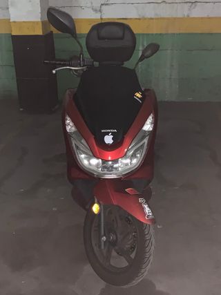 Honda PCX 125 Roja
