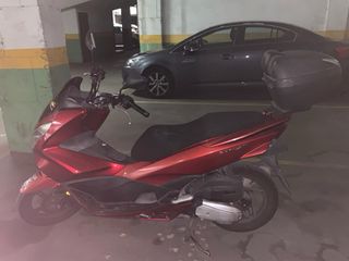 Honda PCX 125 Roja