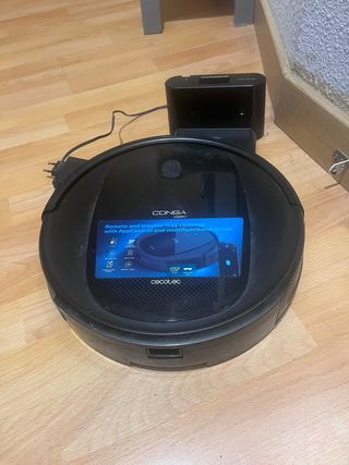Robot Aspira y Friega Conga
