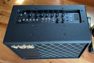 VOX VT20X - Amplificador Guitarra 20W