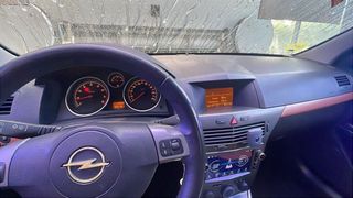 Opel Astra 2005
