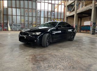 BMW e92 320i