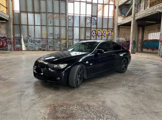 BMW e92 320i