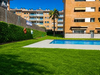 Vacaciones en Fenals con piscina