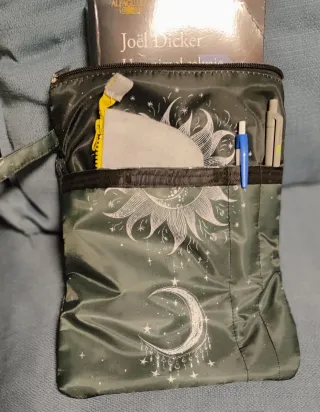 Funda para libros con diseño de sol y luna setes8