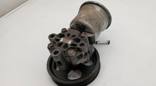 1131257 bomba 4431005120 toyota corolla verso (r1)