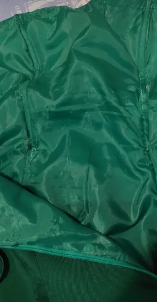 Vestito svasato verde senza spalline