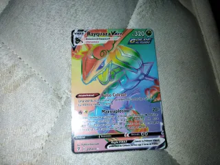 Carta Pokémon Rayquaza VMAX 320 PS