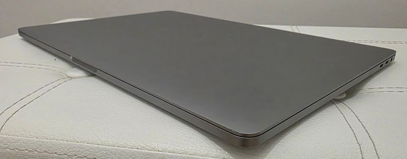 Macbook pro 2017 15" i7 16gb o cambio SOLO HOY afbeelding 6