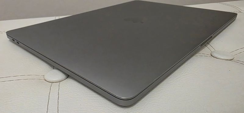 Macbook pro 2017 15" i7 16gb o cambio SOLO HOY afbeelding 5