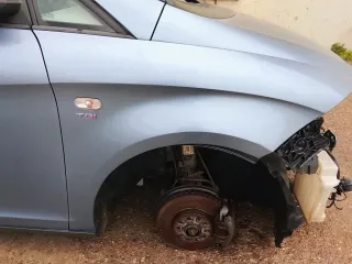 Aleta Derecha Seat Altea