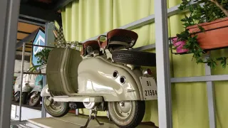 Lambretta LD 1955 Scooter Beige/Gris