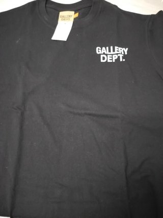 Camiseta Gallery Dept. Negra