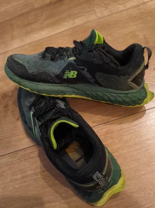 Zapatillas Trail New Balance Hierro Hombre