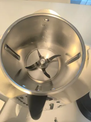 Thermomix TM31 con accesorios