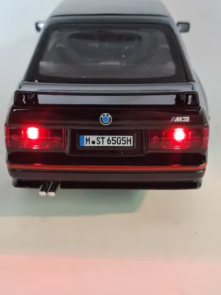Bmw M3 Sport Evo,scala 1:24.Nuovo,con luci e suoni