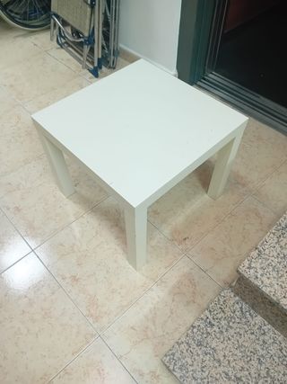 MESA AUXILIAR MODERNA 10 EUROS, CARTAGENA