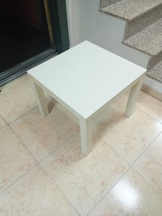 MESA AUXILIAR MODERNA 10 EUROS, CARTAGENA