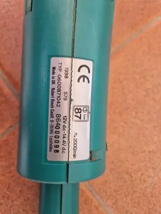 Motosierra Bosch 52ACCU 12V + Batería