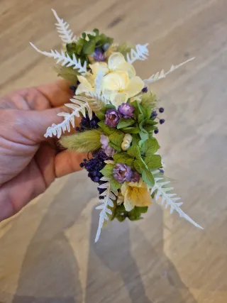 Tocado flores preservadas