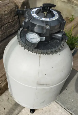 Depuradora Bombo 50L con 30kg Arena