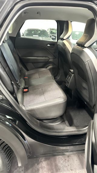 Renault Captur E-TECH PLUG-IN