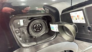 Renault Captur E-TECH PLUG-IN