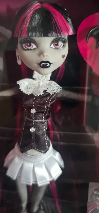 Monster High Draculaura Reel Drama