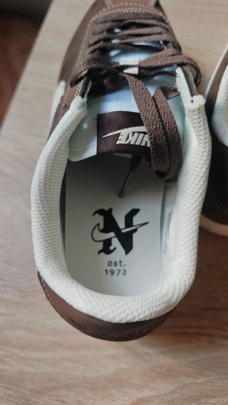 Nike Cortez SE Marrón Blanco