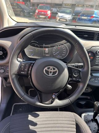 Toyota Yaris 1.5 Hybrid Active