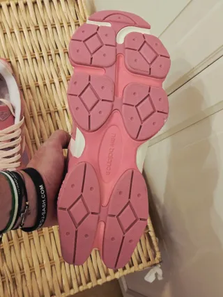 Zapatillas New Balance 9060 Rosa/Morado T44