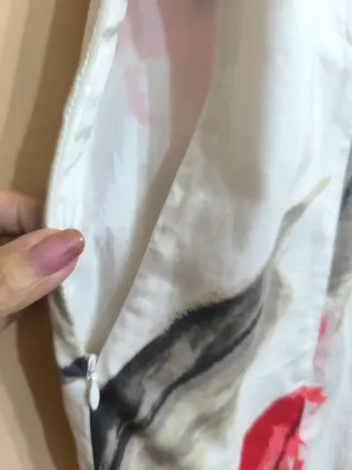 Vestido Punto Roma floral blanco y rojo