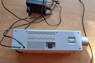 Despertador Sony DreamMachine ICF-C717PJ Proyector