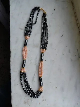 Collana corallo rosa ed ematite