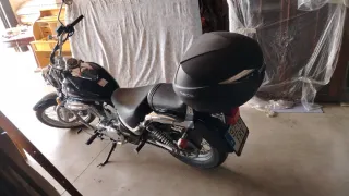 Suzuki Intruder 250cc ¡SOLO 500 KILÓMETROS!