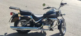 Suzuki Intruder 250cc ¡SOLO 500 KILÓMETROS!
