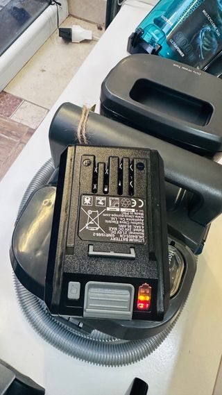 Limpiador aspirador tapicerías inalámbrico 24v